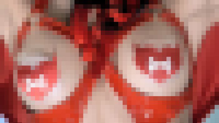 食い込みがすごい！！あまりにもエロすぎるコスプレイヤー (セクシー赤ずきん編）　サンプル画像4