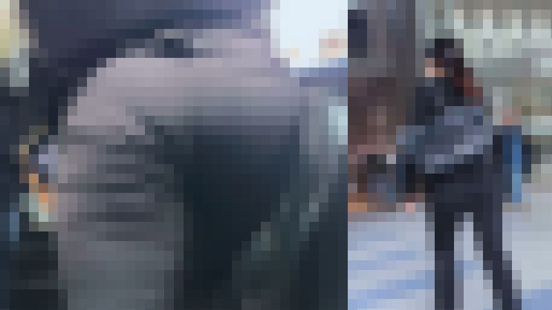 歩行記録0153「駆けるピタパンリクルートスーツ女子」(4名) サンプル画像1