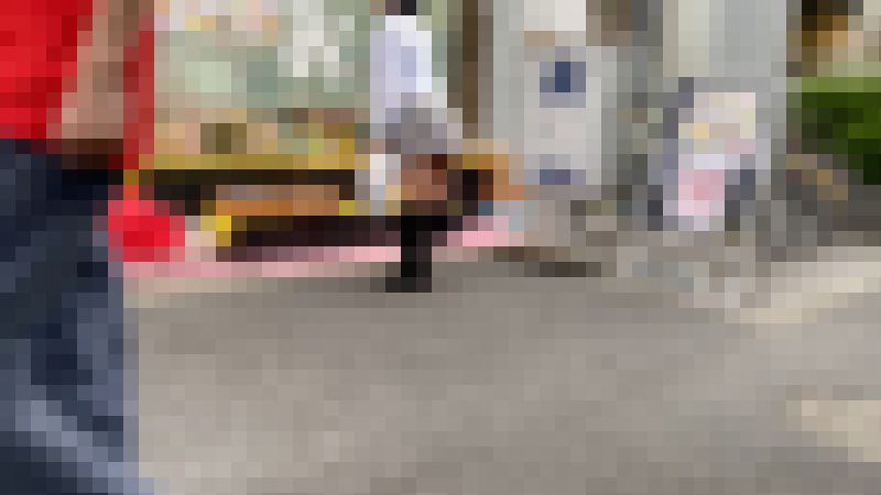 【パンチラ】現役運動部J○休憩中覗き見！　サンプル画像1