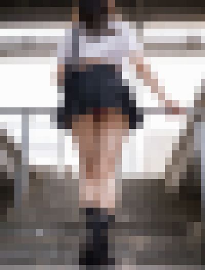 本物か！？階段パンチラ美少女AI写真集　サンプル画像1