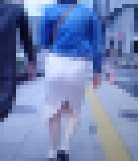 美人お姉さんが美爆尻を強調させて歩く姿がイヤらしい 画像