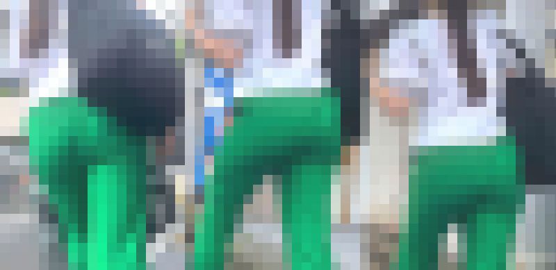 セレブＯＬのＷエロ尻比べ！自慢の美巨尻をムニュらせながらパンティラインのシワで庶民の♂を誘惑! 下品な勝ち組ダブル奥様 編　サンプル画像3