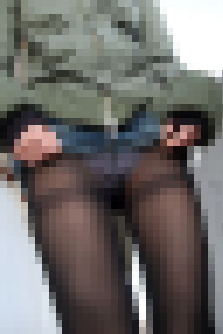 【再販】デニムミニスカに黒ストッキングを履き自慢の美脚とホワイトパンティを魅せつけるパンチラ娘【Photo+MP4Movie】　サンプル画像2