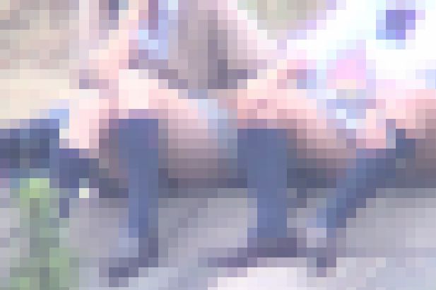 J○ 3人組 純白 モロパンチラ サンプル画像3