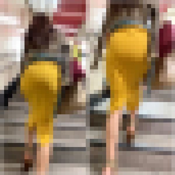 【再販】No.816「ピッチピチなタイトスカートでか尻を強調するマダム達」　サンプル画像1