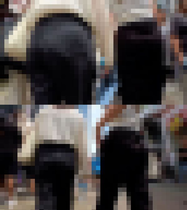 【2名黒パンツスタイルJ◯ちゃん】かわいらしい美尻なジーンズとジャージ素材J◯ちゃん達を粘着撮影。　サンプル画像3