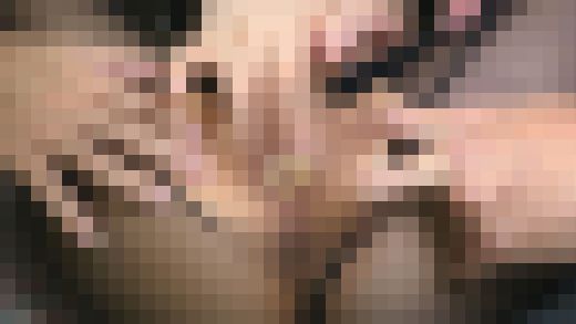 触られたい願望の女がカメコ30名に触られまくる！令和最新ハプニング撮影会13彼のてぃんぽよりカメコてぃんぽの方がでかくて大好きで　サンプル画像1