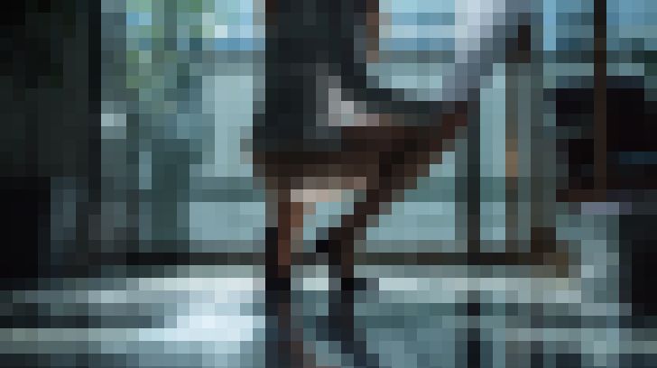 【再販】【AIパンチラ】タイトミニスカOL！ハイヒールに大股開きで開脚パンチラモーメント　サンプル画像3