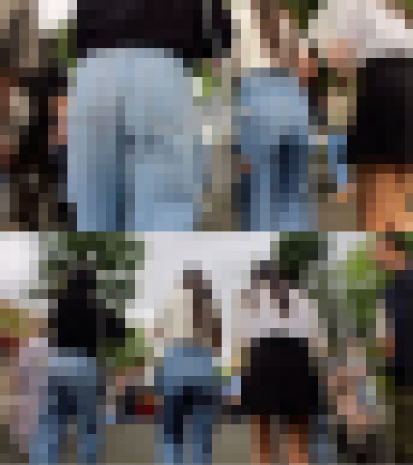 【4人グループJ◯ちゃん】美尻デカ尻ジーンズ3名+デカ尻ミニスカート1名のJ◯ちゃんたち4人組を粘着撮影。　サンプル画像4