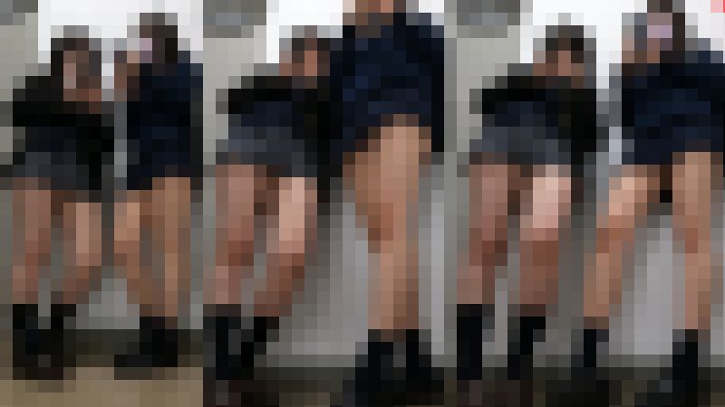 ムラムラ太ももJK その64 シンメトリーPチラ　サンプル画像1