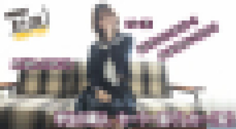 【再販】【熟女】いい年してセーラー服着てごめんなさい…　サンプル画像1