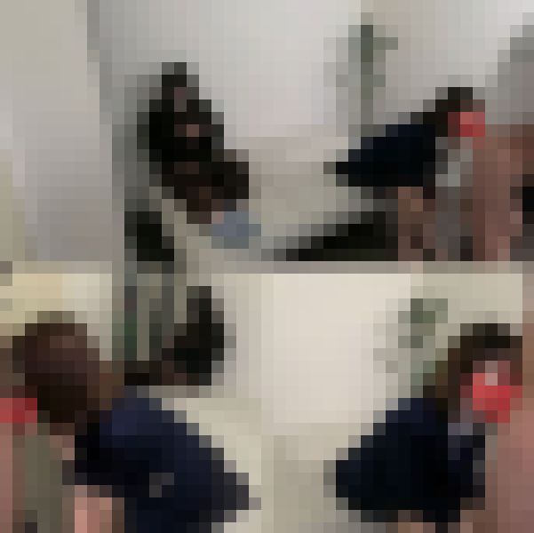 【再販】友人同士で交互にフェラさせた後に、片方の子に目の前で中出ししてみた　サンプル画像4