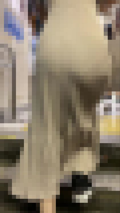 ベージュのニットワンピからパンティーライン浮き過ぎな動画。 サンプル画像6