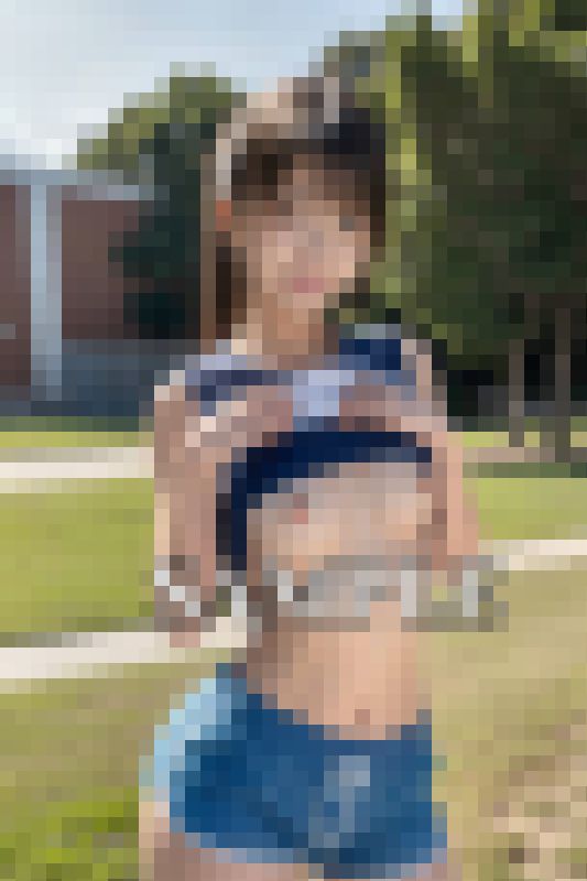 ちっぱいでもいいですか? 童顔女子のちっぱいたくし上げ画像集(228枚)　サンプル画像1