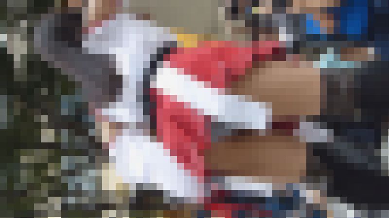 超高画質FHD動画 カリスマレイヤーの縞々パンツをローアングルから接写しまくり サンプル画像2