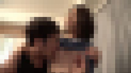【再販】渋谷で買い物帰りの33歳人妻が手マンで気持ち良くなり勢い大量に潮吹き サンプル画像3