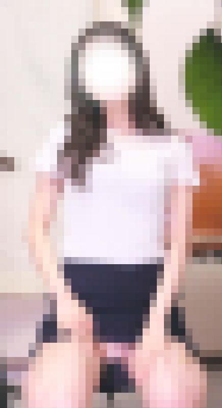 笑顔が素敵なスレンダーお姉さん　引き締まった下半身のパンティーに迫る！　サンプル画像6