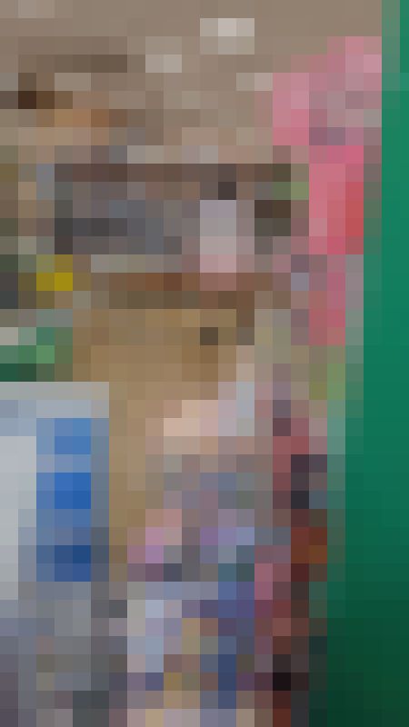 【再販】爆乳すぎる若い女の子が本屋で立ち読みしているので乳とパンツの観察してみた。 サンプル画像2