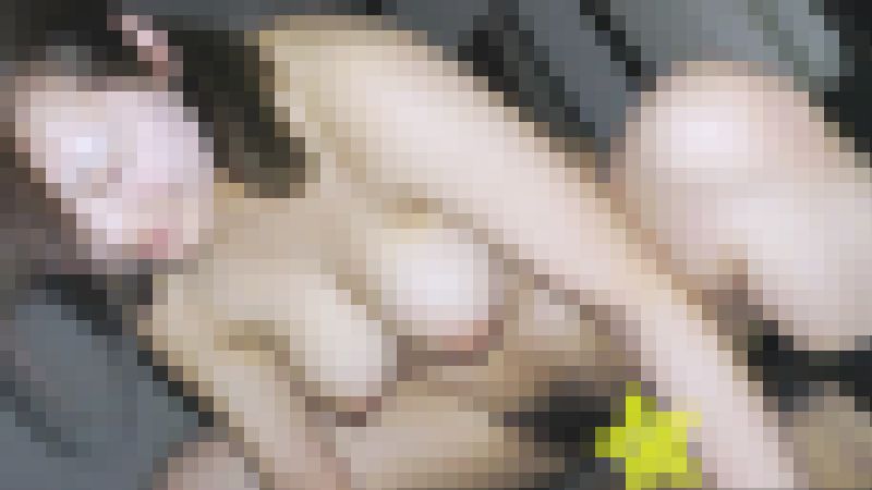 《国宝爆乳》【電車チカン】★すっぴんツインテ無垢美少女の衝撃のHカップ国宝乳★自ら股を開いて涙目即ハメ志願　サンプル画像6