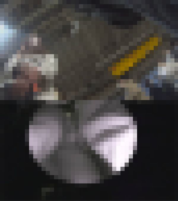 ギャルを乗り物で手マンする強メンタル サンプル画像