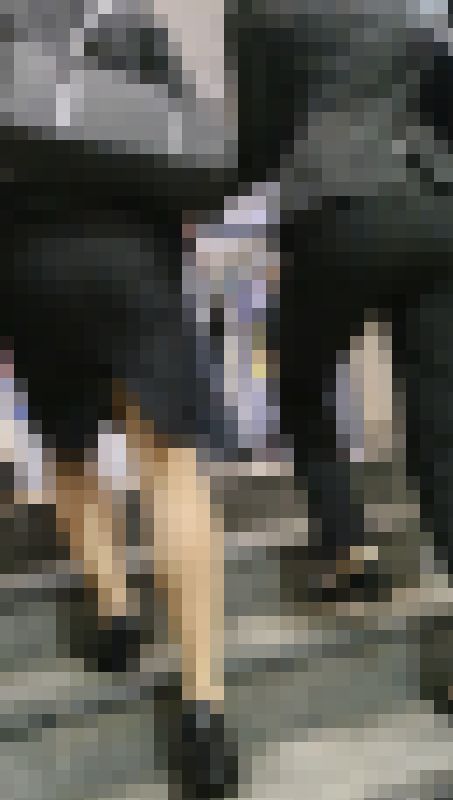 【326】目が離せないタイトスカートとパンツスーツOLの2人組！(後編)　サンプル画像3
