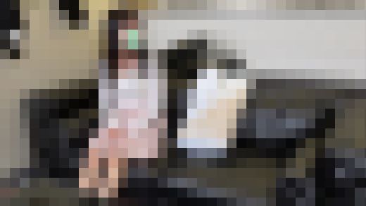 《個人撮影》半年付き合ってる彼氏とは「まだキスまでしかしてない」のにエッチに興味津々な処女J〇を無理ハメ「何これ！？ダメ…！！」　サンプル画像1