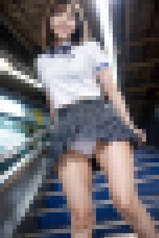 「パンツみえてますよ♪〜」というか「見せつけてません?」328P サンプル画像2
