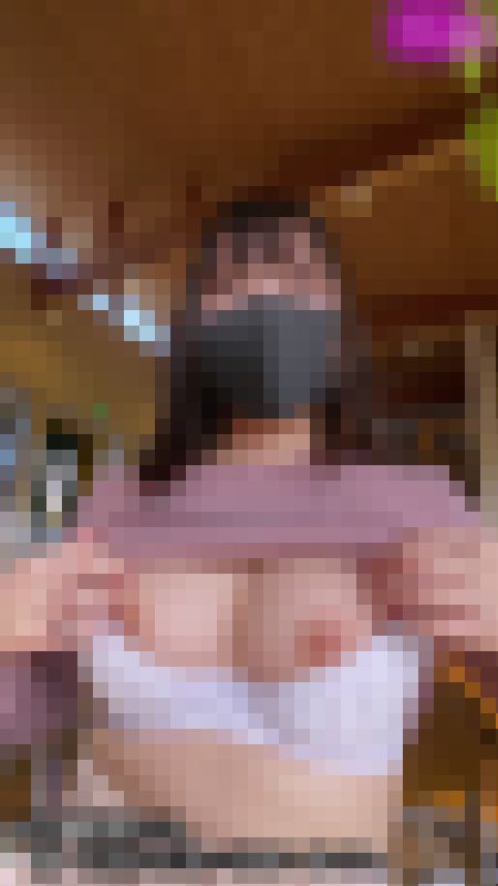 【縦型動画】JDちゃんがエッチな露出プレイに挑戦〜喫茶店でブラジャーから乳首見せ サンプル画像6