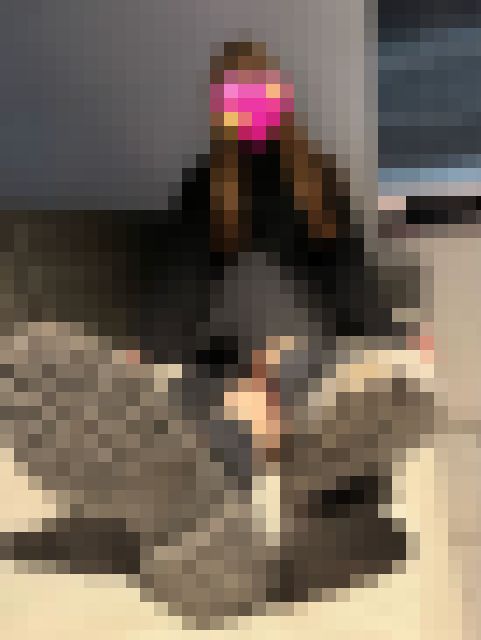 上品な雰囲気の美人JDの靴下足裏と履き潰し靴＆ギャップありすぎ足の匂い　サンプル画像3