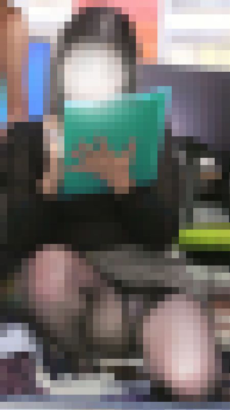 同業者パンチラ　花が咲くような笑顔　　ピンクパンティーを徹底的に・・・　サンプル画像4