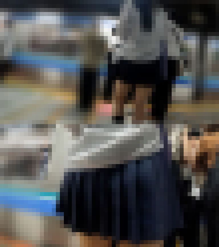 痴かん狂信者 #54【★4】長身ミニスカギャルの紫テカリP越しにムチ尻揉みしだき→指入れ　サンプル画像1