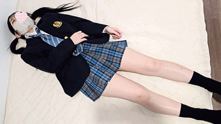 小柄で可愛いツインテールJKを自分の思い通りにするためタオルで口を塞ぎ自宅に連れ込む サンプル画像