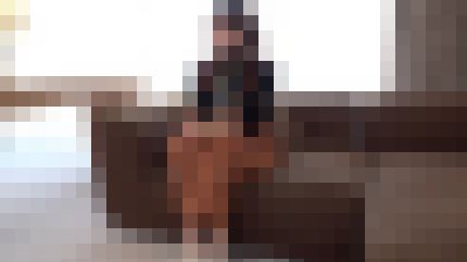 【再販】スレンダー美乳の30歳人妻がセフレに勧められたAVで何度も絶頂し悶絶　サンプル画像1