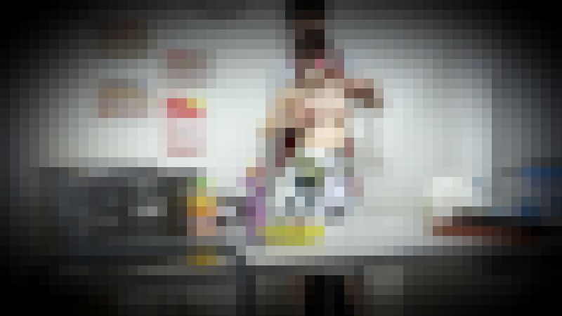 ⑧美巨乳な淫乱人妻にお仕置き悪戯。スーパーのバックヤードにて【隠しカメラ編（前編）】　サンプル画像5