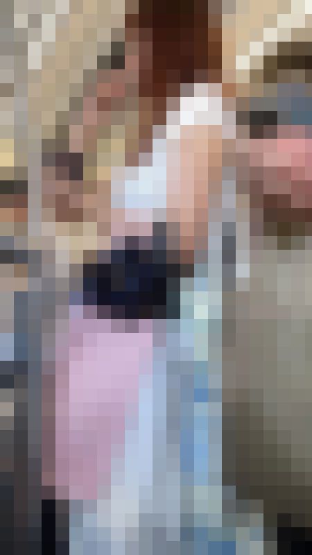 【下からの眺め69】スタイル抜群の美人ＯＬのオッパイに大興奮！　サンプル画像3