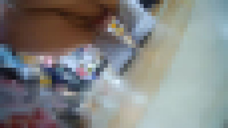 【店員パンチラ/胸ちら】ドラッ●ストア美女店員さん/パンスト/ローアングル【02】　サンプル画像3