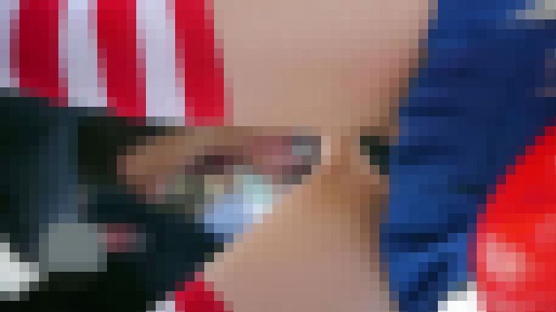 【人気作10点セット】強風めくれ純白パンチラ★アソコはみ出し★パンツずらし★大開脚 コスプレ コミケ　サンプル画像1