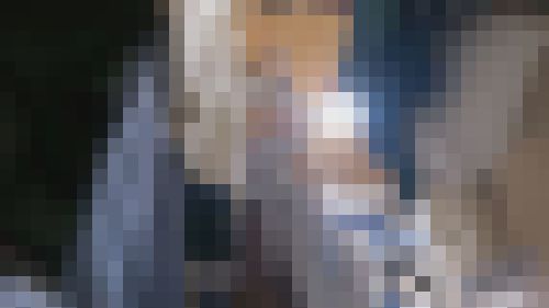 【再販】【着替え】某TV撮影の演者　#63　紐パンがずり落ちちゃった巨乳ちゃん　サンプル画像2