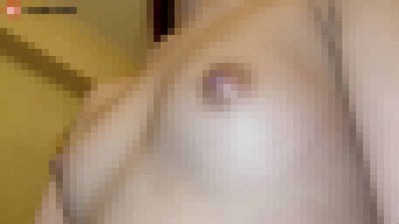 乳神【胸ちら/胸チラ/乳首】4K/ぴえん/パンチラ/四つん這い/Ｍ字開脚/盗撮/ミニスカ/ミニスカート/るなち01　サンプル画像1