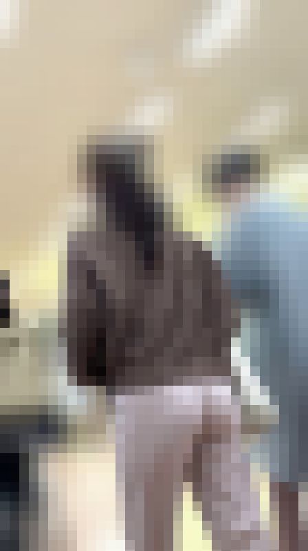 08お買い物中の美尻お姉さん2名 サンプル画像1