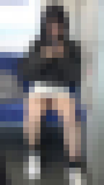 【1月19日まで顔モザなし】かわいい!!清楚系めちゃかわいい、陽が照らす赤が丸見え[4K動画][顔出し][ドアップあり] 画像