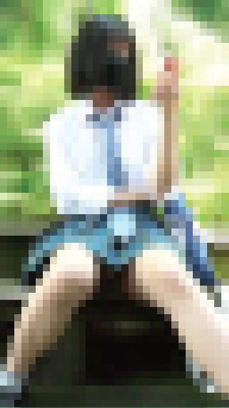 無惨に細くキツく食い込む布切れ…マン肉を地獄のねぶり撮りに　サンプル画像6