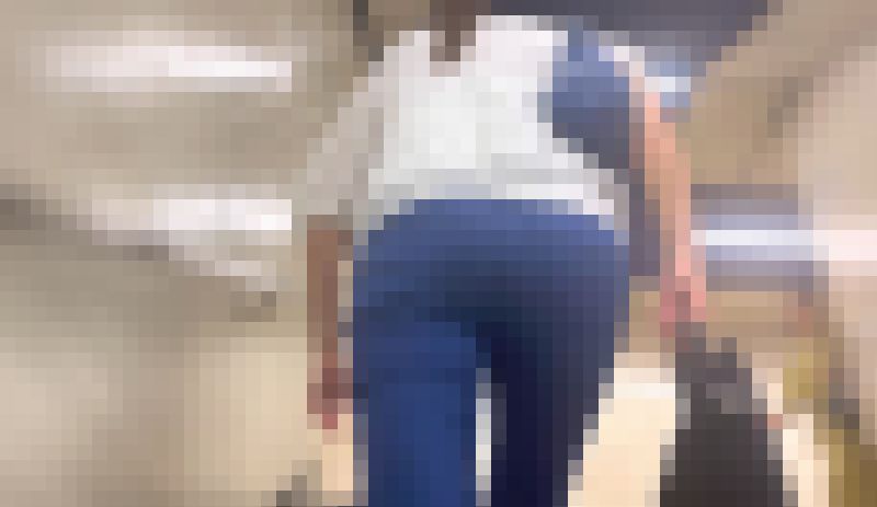 都会の女たちのスケベなWエロ尻！イヤらしいエロケツを階段で突き出して見上げる♂を誘惑！ 下品な『階段を登る女たち』 編　サンプル画像2