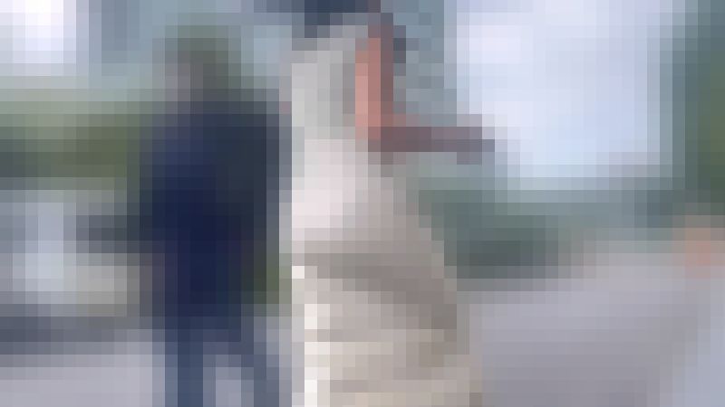 都会の女たちのスケベなWエロ尻！イヤらしいエロケツを階段で突き出して見上げる♂を誘惑！ 下品な『階段を登る女たち』 編　サンプル画像6