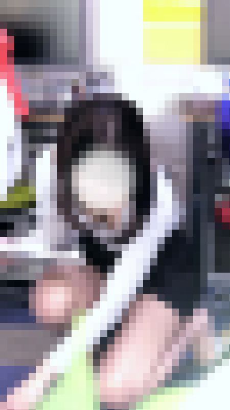 2カメ同業者　洗練された美少女感　色香漂うパンティー　サンプル画像1