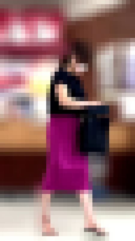 30巨尻を突き出しすお姉さんとピタピタデニムのお姉さん　サンプル画像3