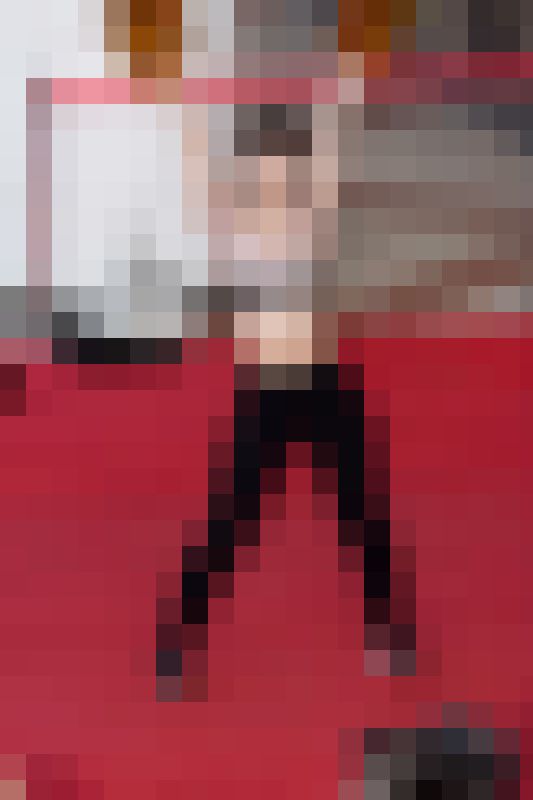 ピンクアンスコのチアガール・ダンスではブラがはみ出してます　サンプル画像6