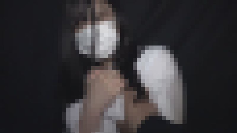 気が強い巨乳J◯を電車で潮吹きさせるもトイレに連れ込み生挿入までいって初の失敗ｗ サンプル画像