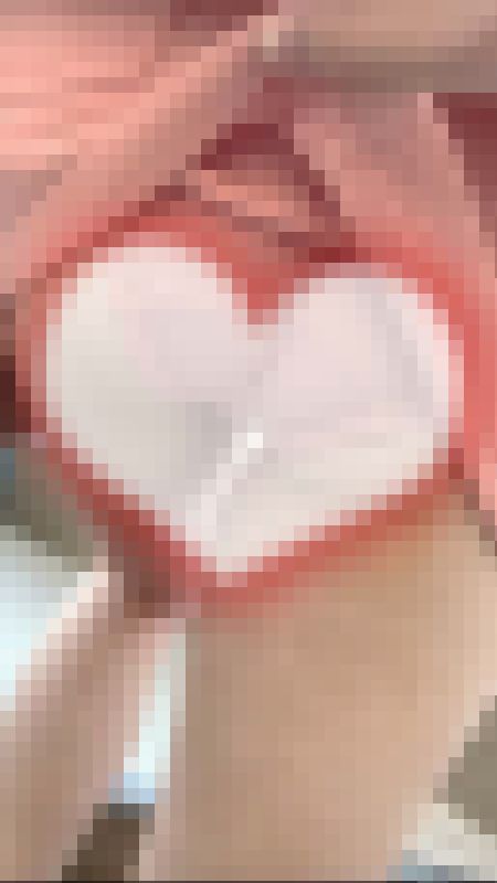 【??本編顔出し??】奇跡の再会?ミニスカJDのあまりの無防備ぶりに理性崩壊！バレ覚悟でがっつりスカートめくっちゃいました?　サンプル画像3