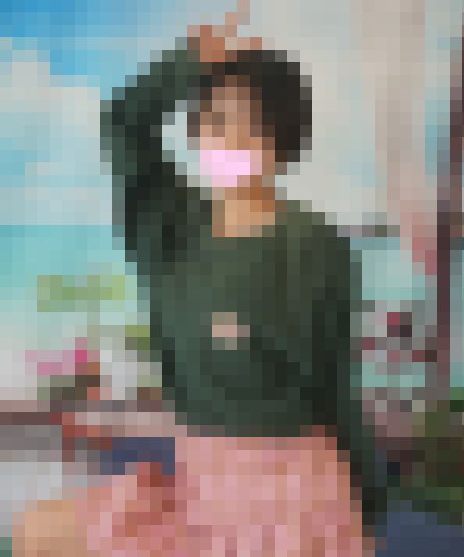 あどけなさを残す小柄でかわいい女の子の無防備食い込みピンクおパンティ サンプル画像